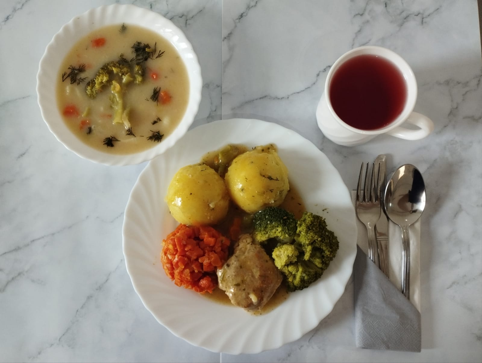 Posiłek w dniu 2024-04-17