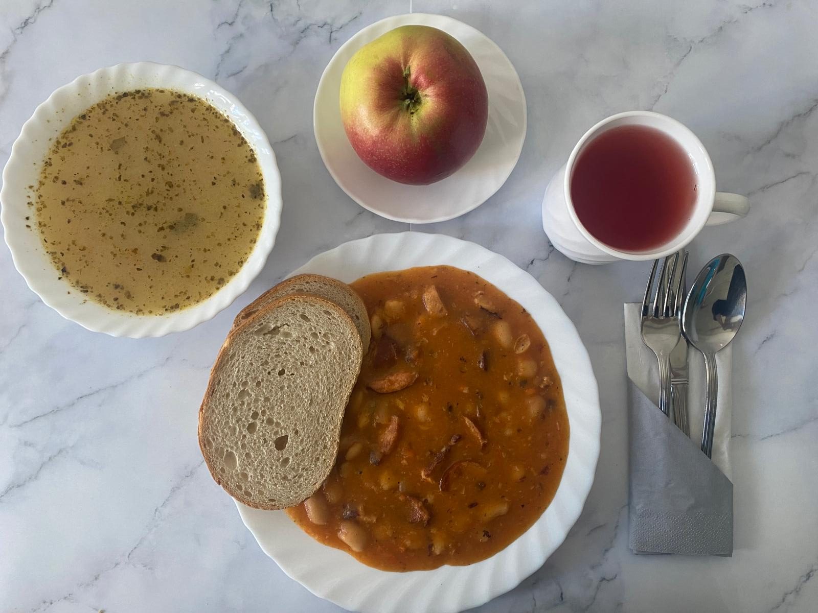 Posiłek w dniu 2024-05-16