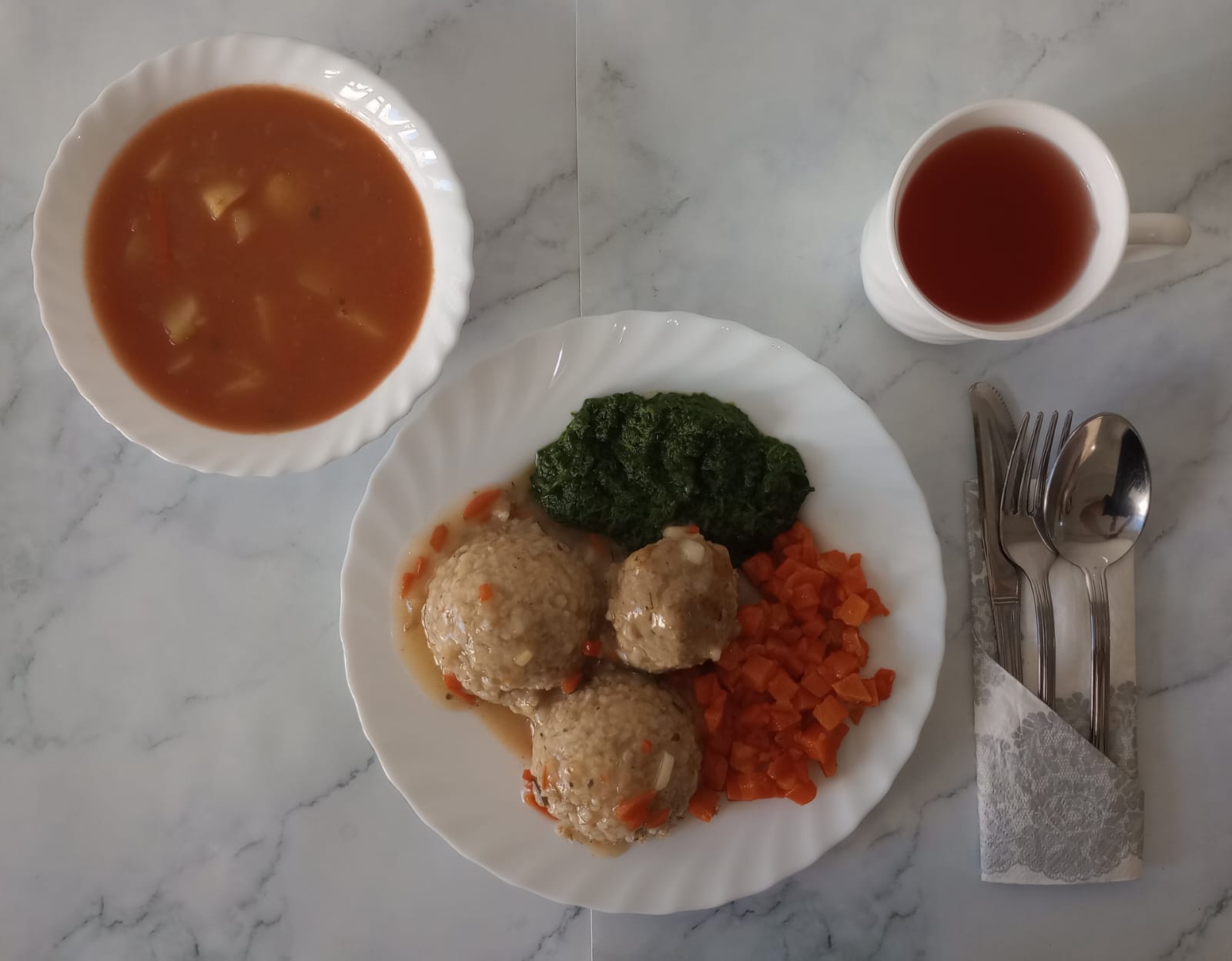 Posiłek w dniu 2024-10-08