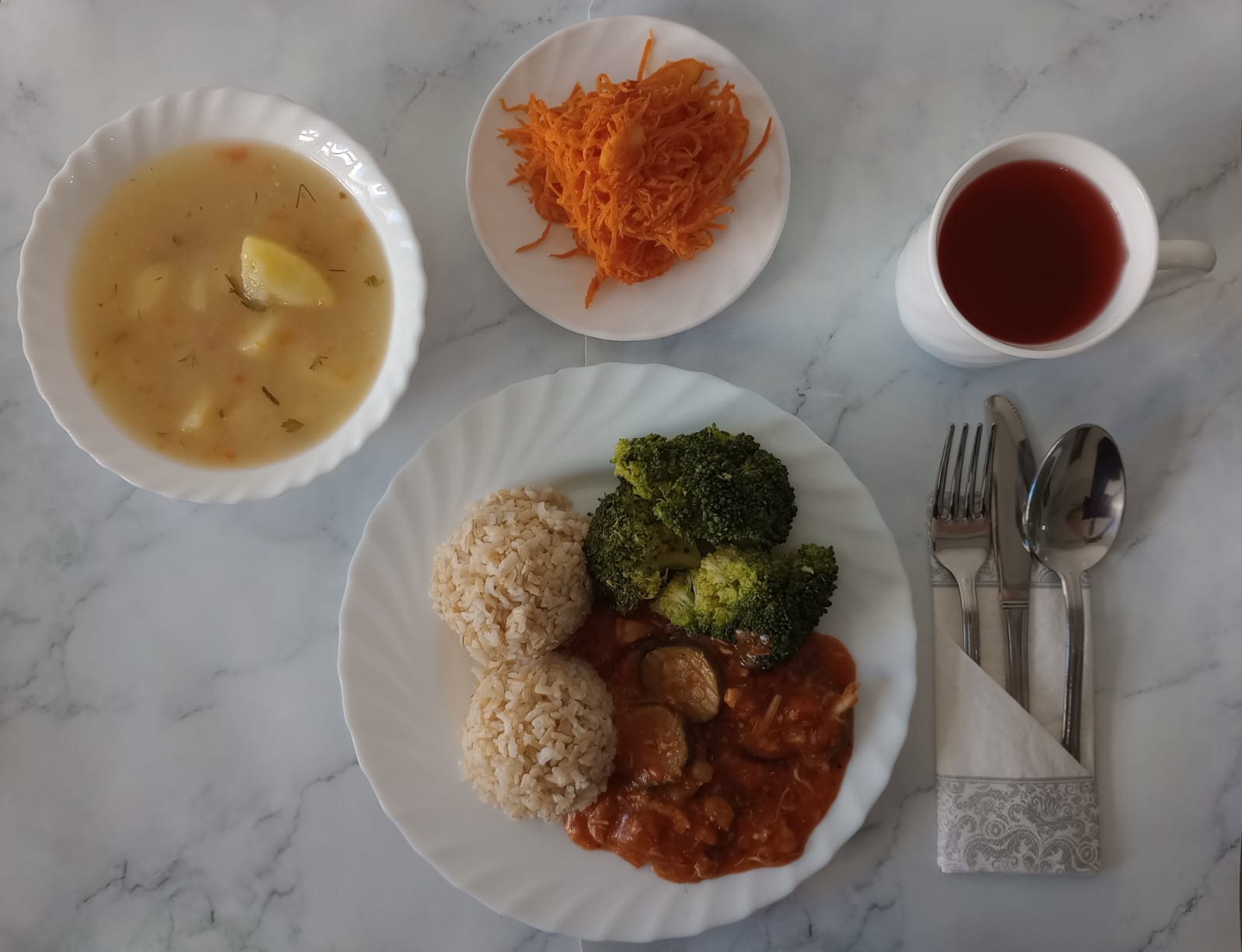 Posiłek w dniu 2024-10-17