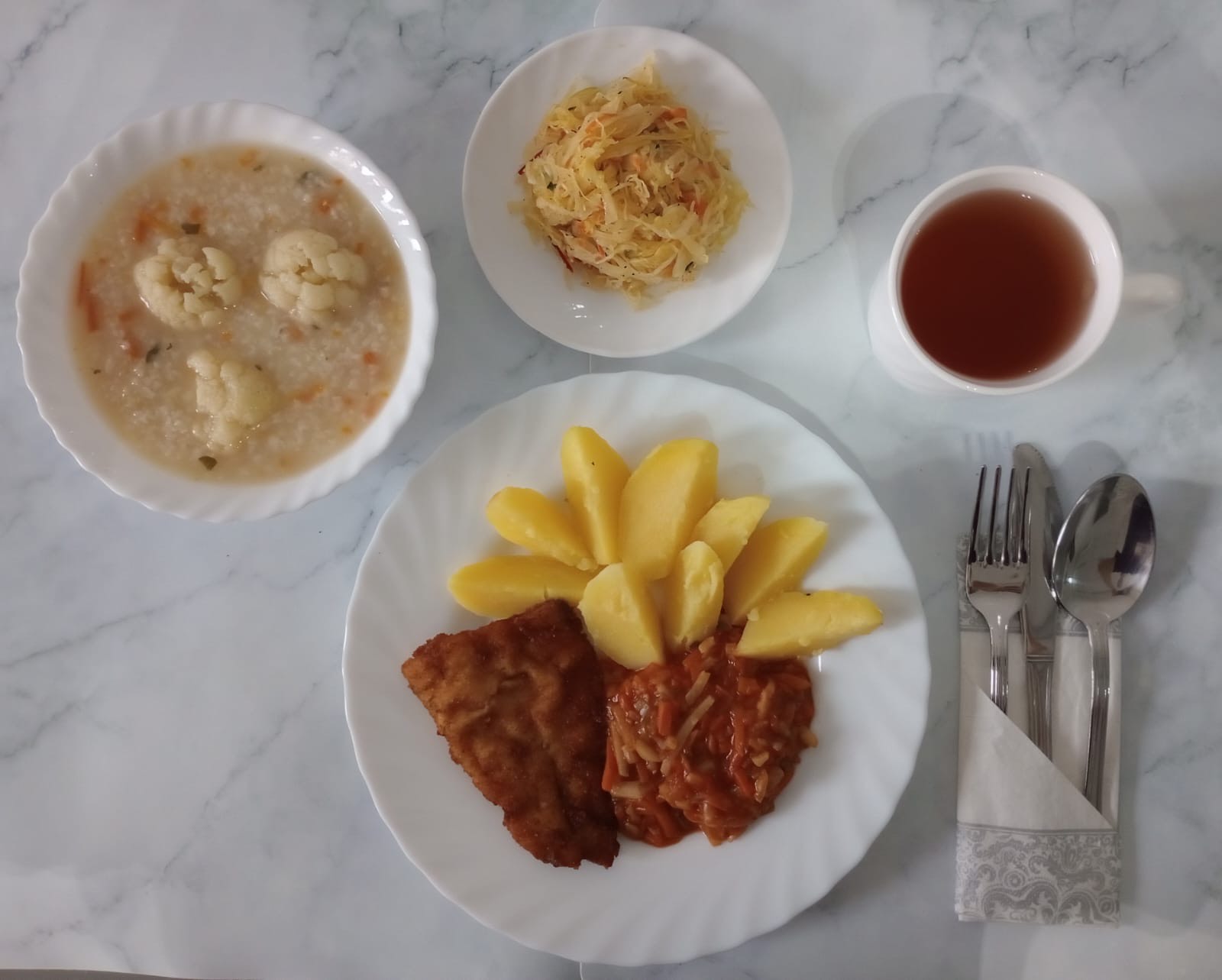 Posiłek w dniu 2024-11-08