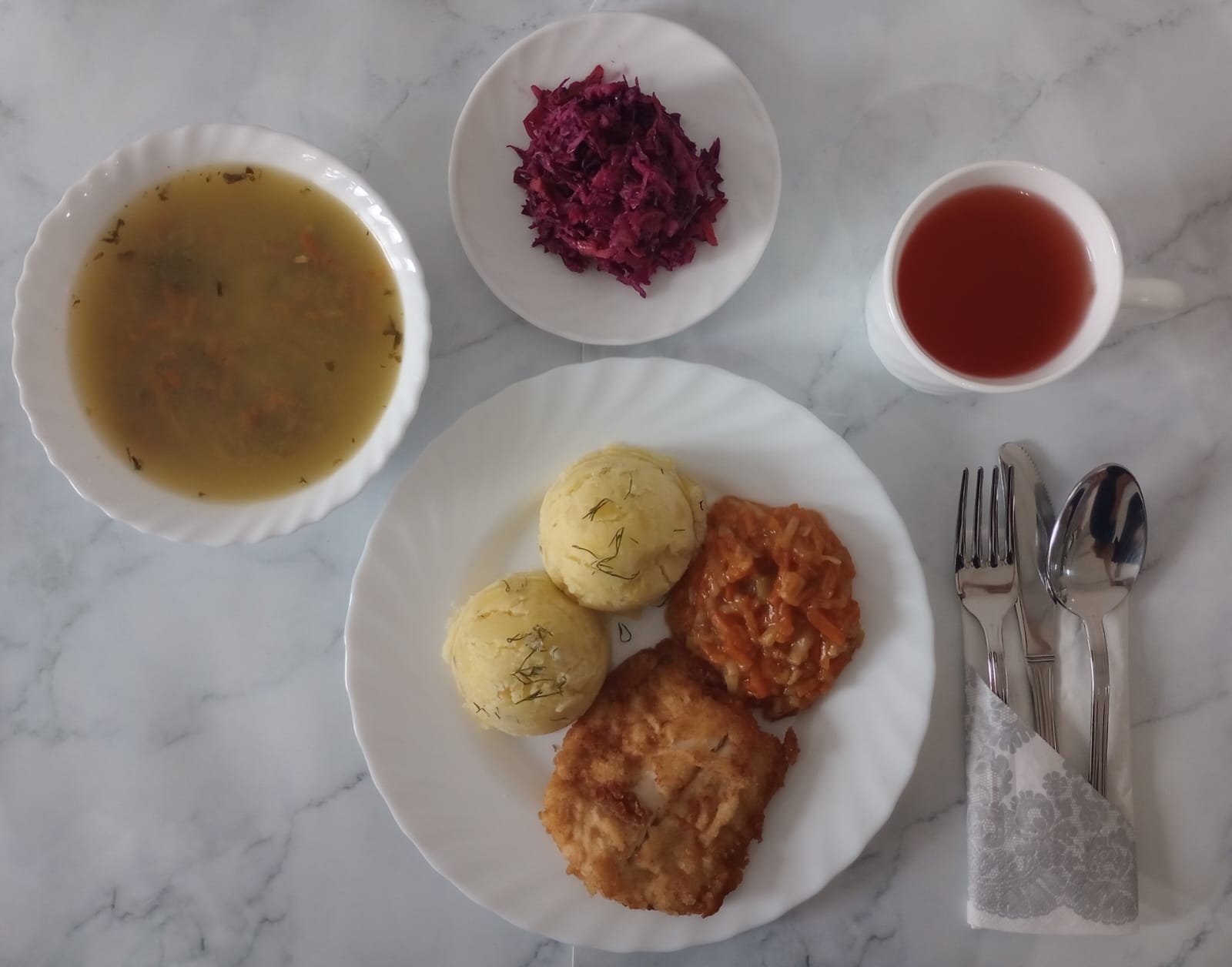 Posiłek w dniu 2024-12-04