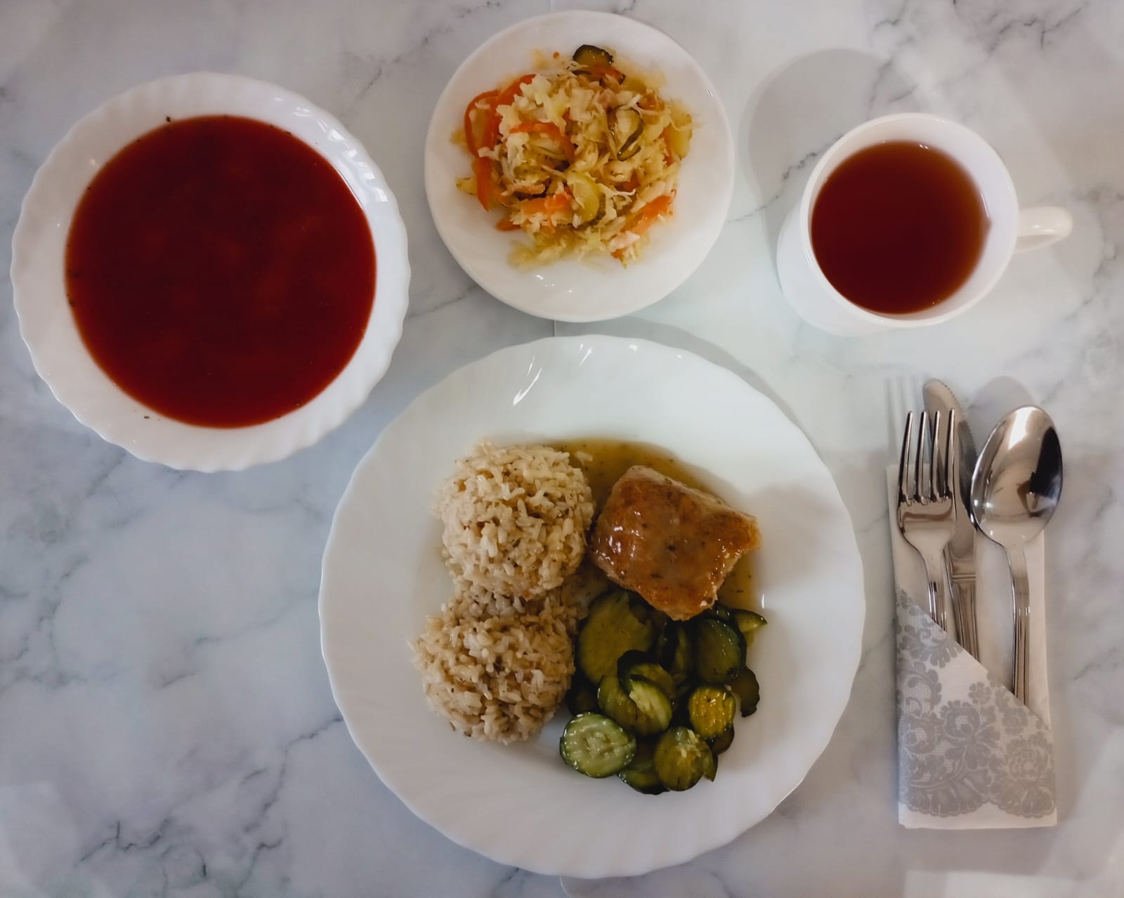 Posiłek w dniu 2024-12-16