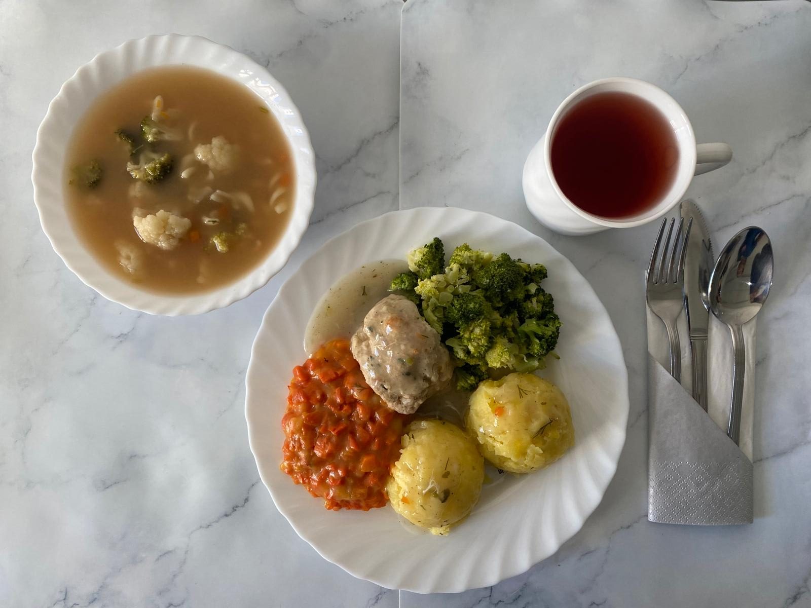 Posiłek w dniu 2025-04-16