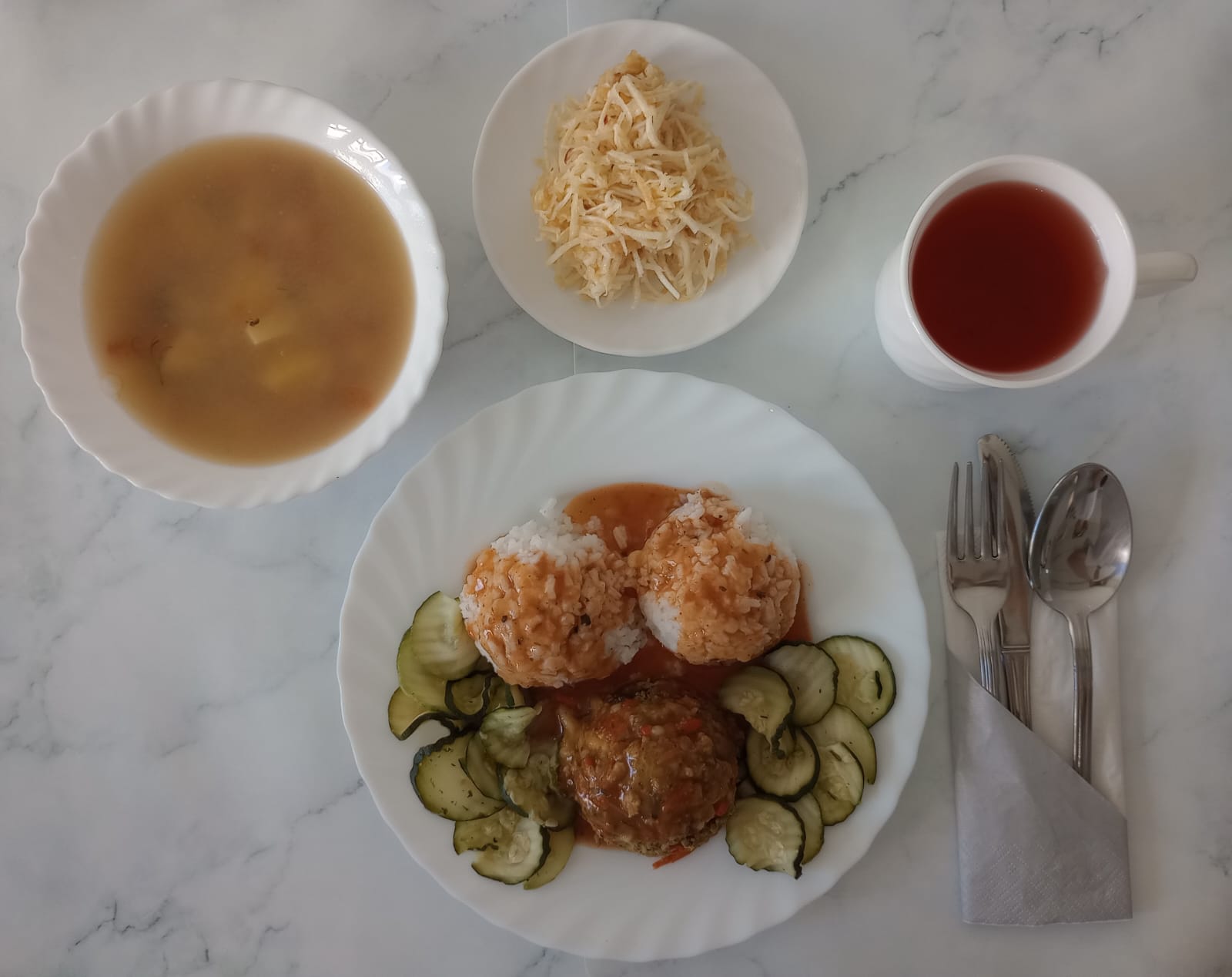 Posiłek w dniu 2025-04-02