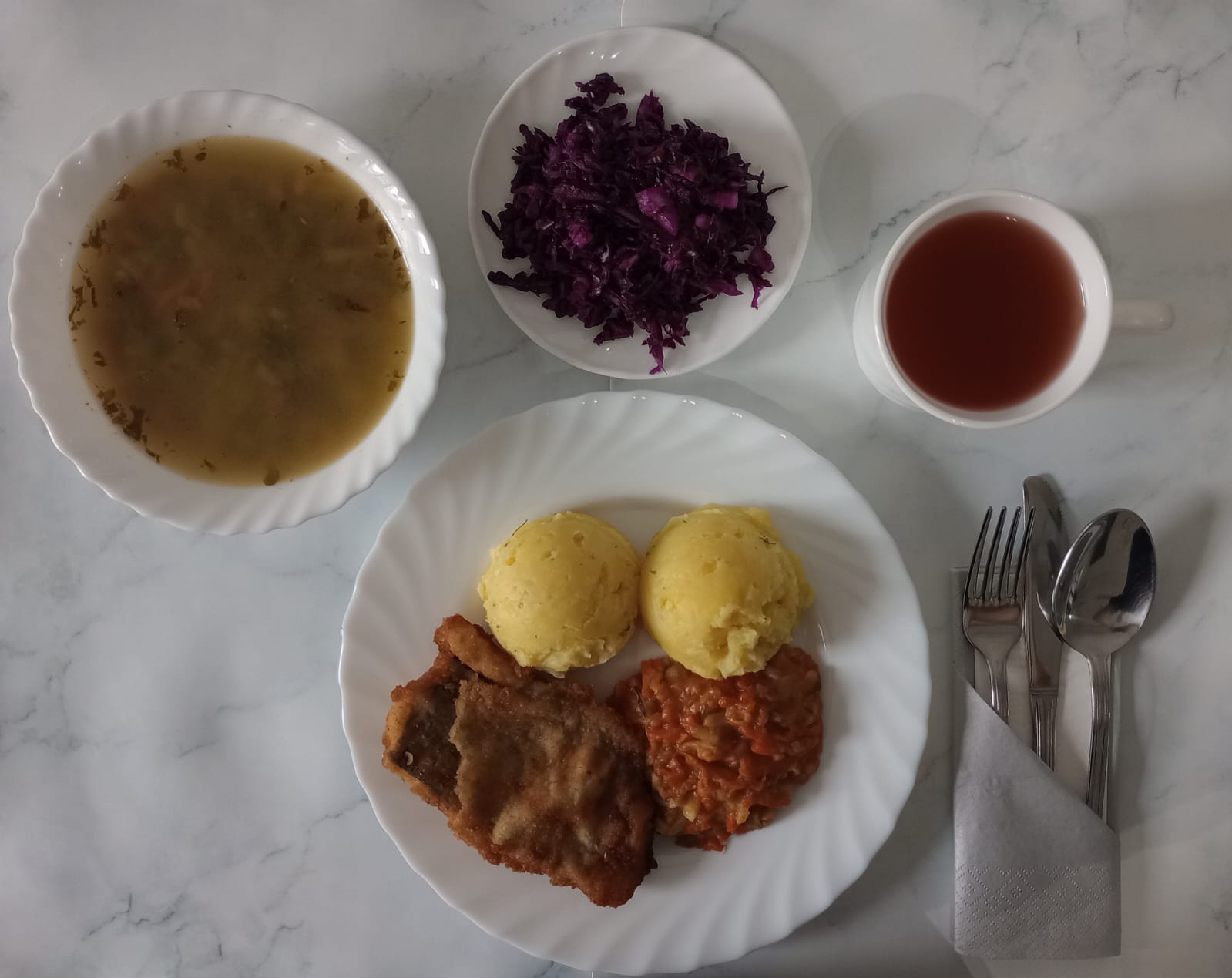 Posiłek w dniu 2025-05-16