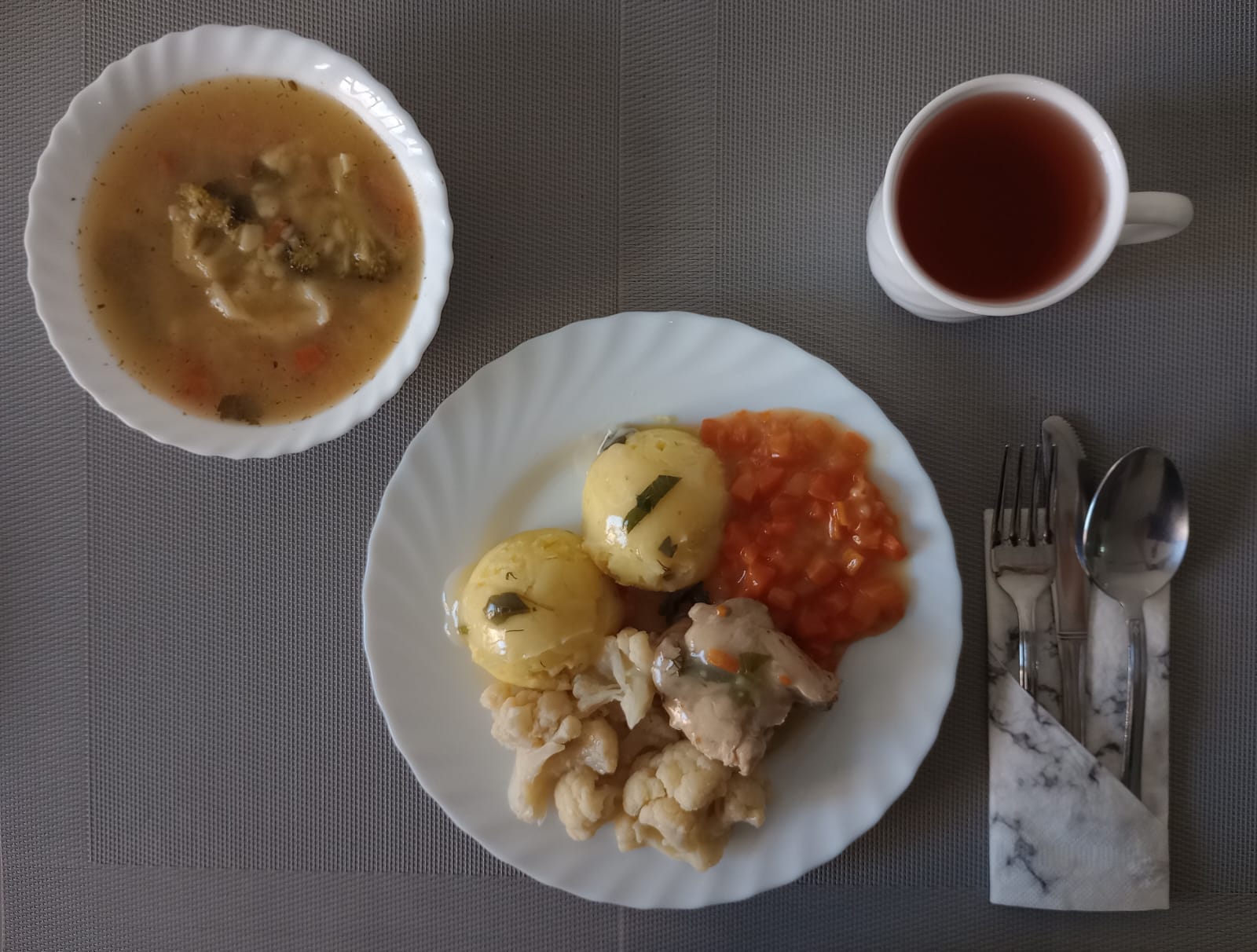 Posiłek w dniu 2025-10-21