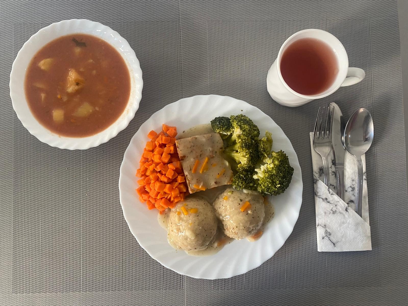 Posiłek w dniu 2025-11-04