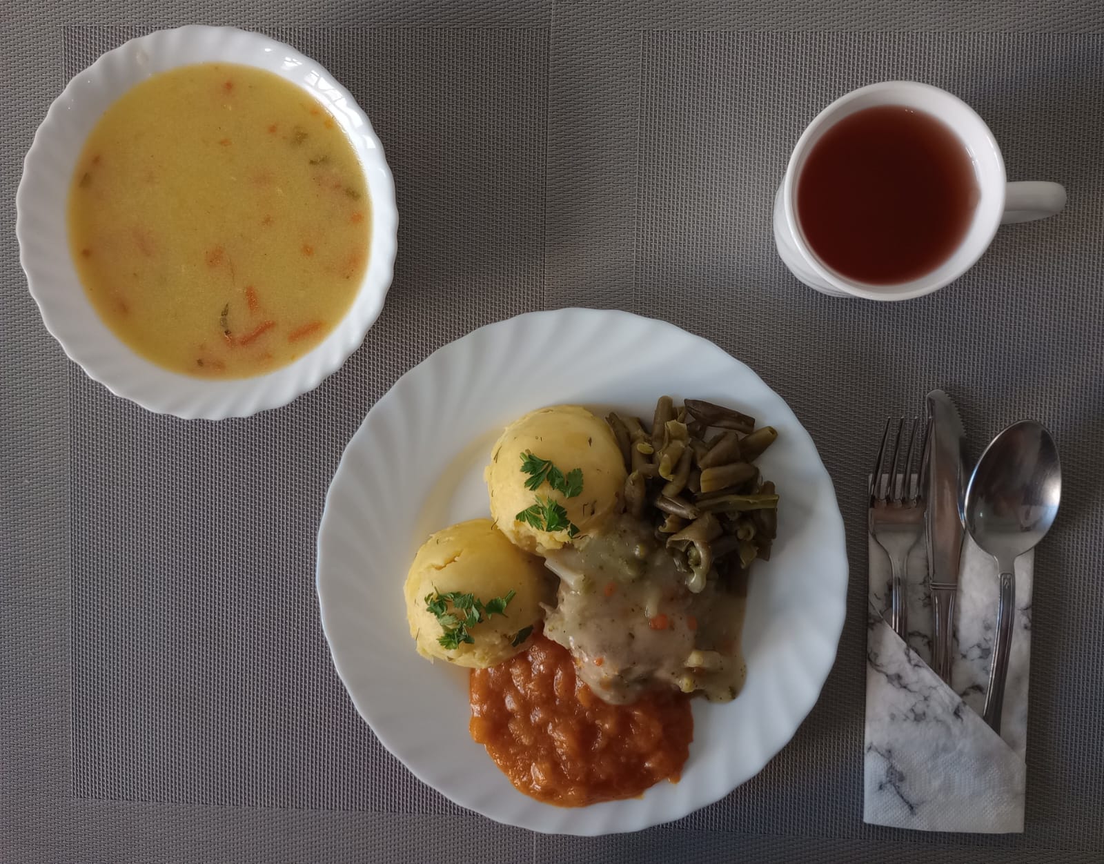 Posiłek w dniu 2025-11-05