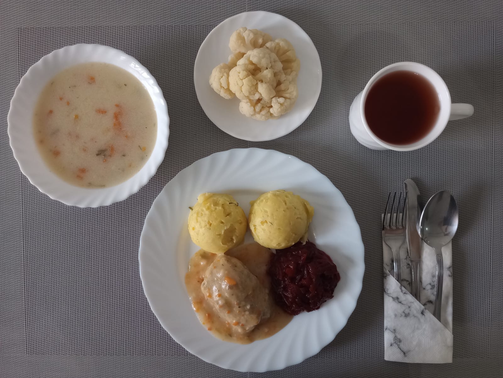 Posiłek w dniu 2025-11-12