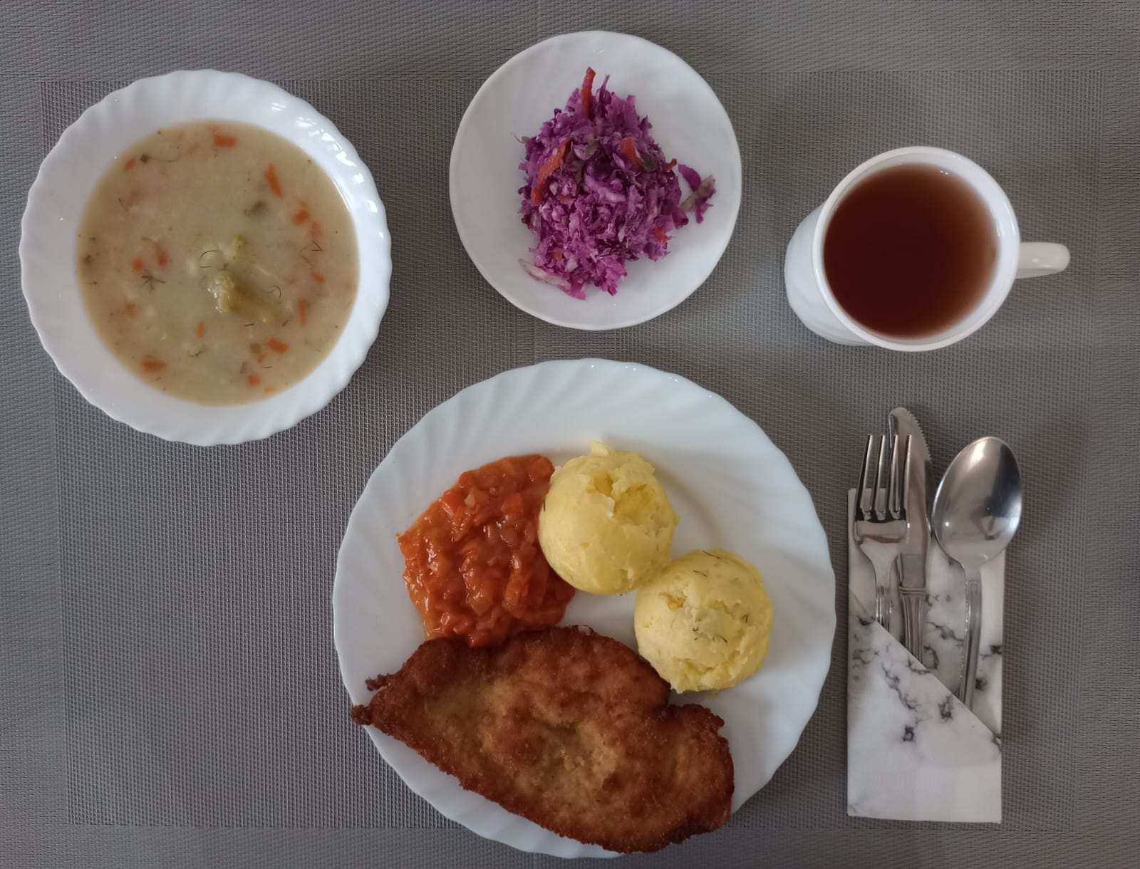 Posiłek w dniu 2025-12-16